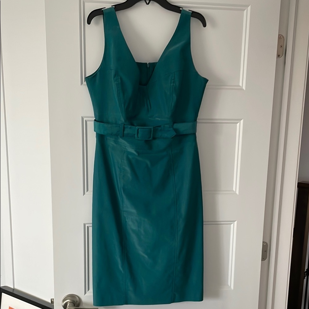 Teenflo Green Sleeveless Sheath Dress
